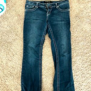 Jeans w/ bedazzle on butt